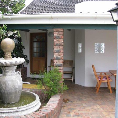 Sounds Of The Sea Bed & Breakfast East London Dış mekan fotoğraf