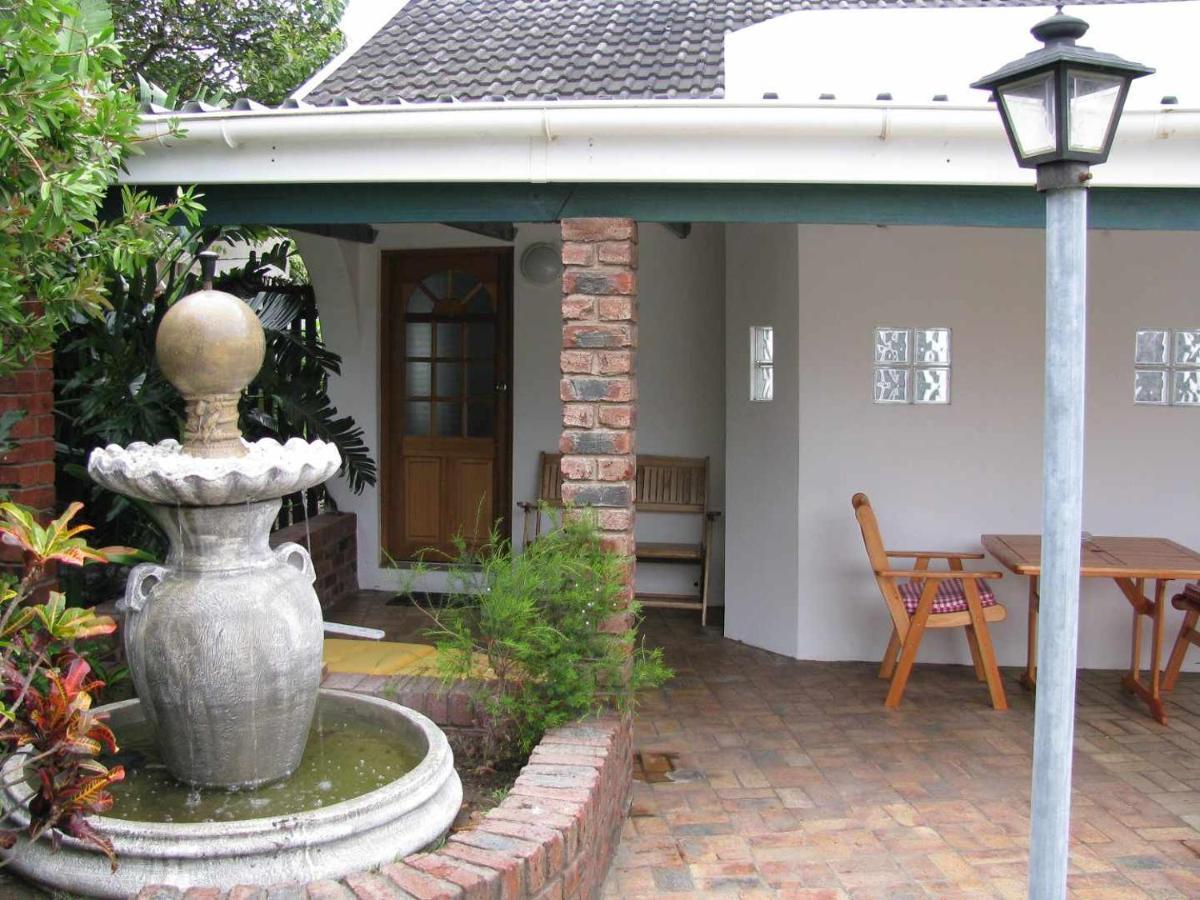 Sounds Of The Sea Bed & Breakfast East London Dış mekan fotoğraf